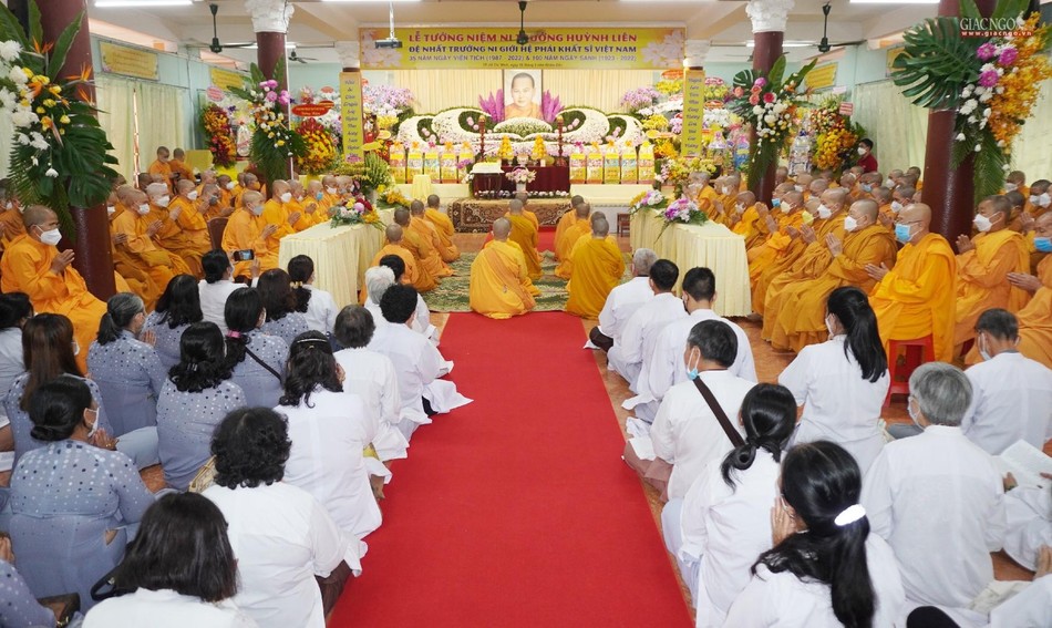 Lễ tưởng niệm diễn ra sáng 19-4 tại tịnh xá Ngọc Phương Lễ tưởng niệm diễn ra sáng 19-4 tại tịnh xá Ngọc Phương