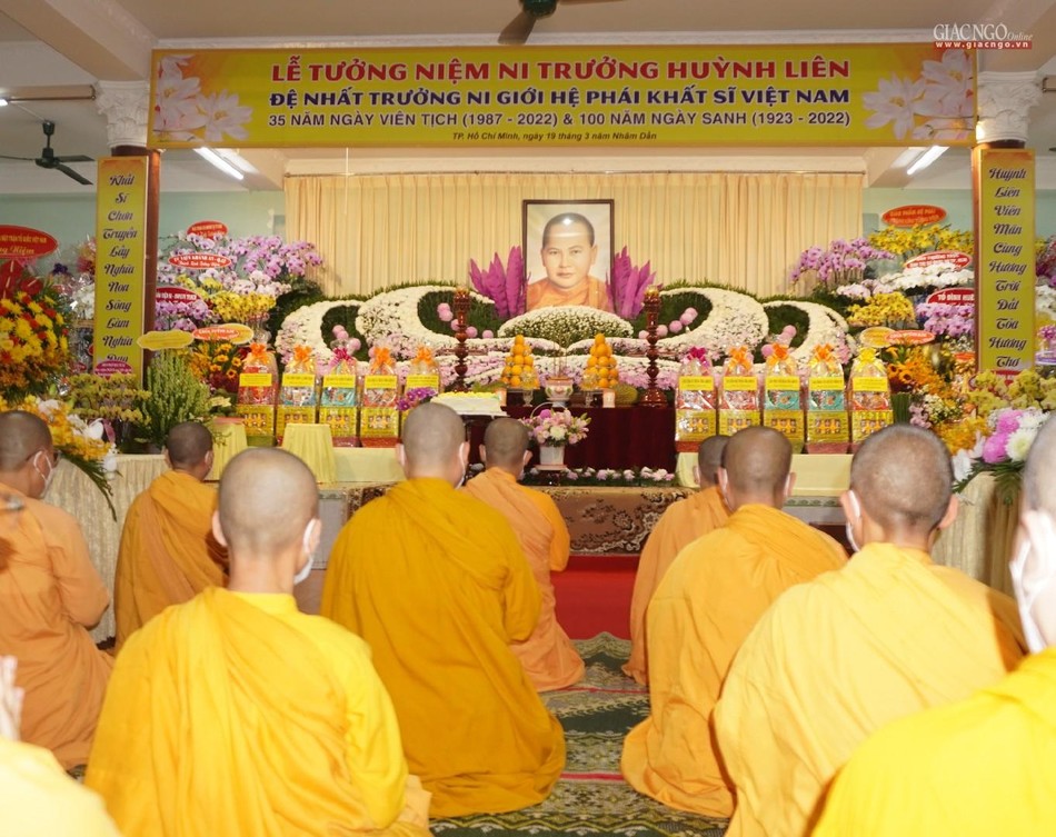 Tưởng niệm lần thứ 35 năm ngày Ni trưởng Huỳnh Liên viên tịch Tưởng niệm lần thứ 35 năm ngày Ni trưởng Huỳnh Liên viên tịch