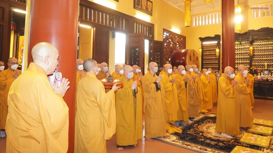 Năm 1974, khi Hội đồng Quản trị tổ đình Ấn Quang và các cơ sở trực thuộc được thành lập, Thượng tọa được cử làm chức Phó tổng Quản sự, kiêm chức Tri khố tổ đình, chăm lo công việc ăn ở cho đại chúng một cách chu toàn cho đến ngày viên tịch Năm 1974, khi Hội đồng Quản trị tổ đình Ấn Quang và các cơ sở trực thuộc được thành lập, Thượng tọa được cử làm chức Phó tổng Quản sự, kiêm chức Tri khố tổ đình, chăm lo công việc ăn ở cho đại chúng một cách chu toàn cho đến ngày viên tịch