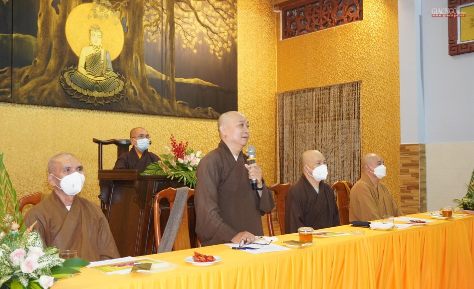 Thượng tọa Thích Lệ Thọ phát biểu