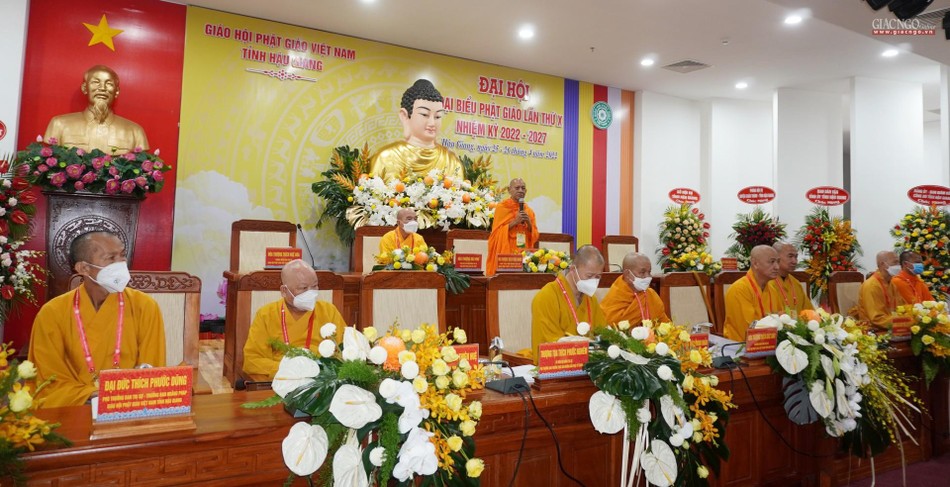 Hòa thượng Đào Như ban đạo từ chứng minh Hòa thượng Đào Như ban đạo từ chứng minh