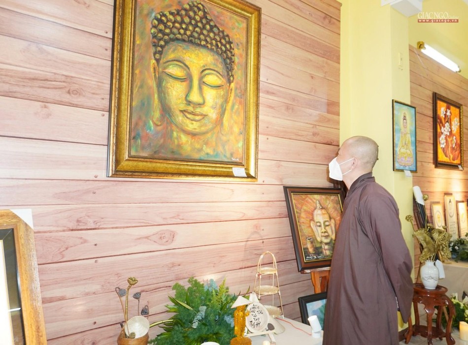 "Bình an" tên bức vẽ của họa sĩ Vũ Thị Cúc "Bình an" tên bức vẽ của họa sĩ Vũ Thị Cúc