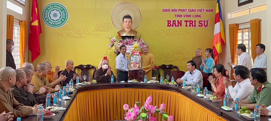 Chính quyền TP.Vĩnh Long, tỉnh Vĩnh Long chúc mừng Chính quyền TP.Vĩnh Long, tỉnh Vĩnh Long chúc mừng