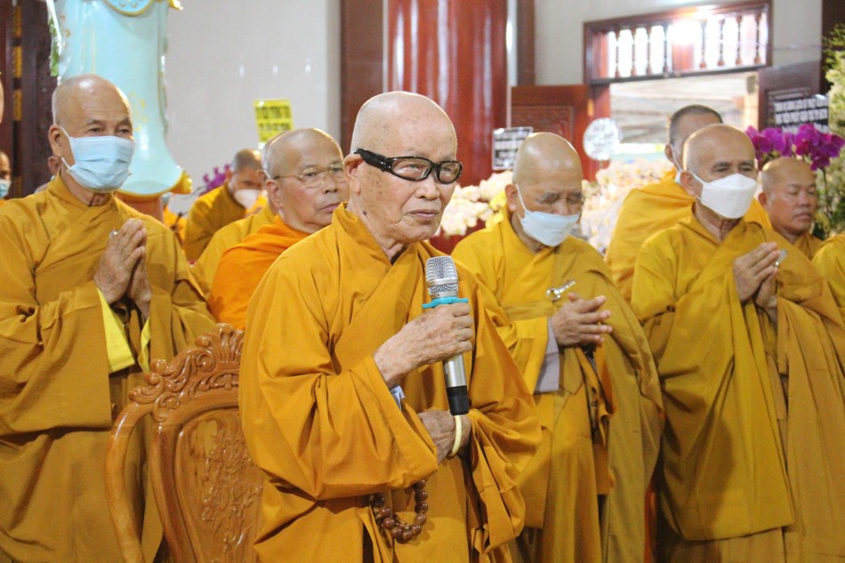 Hòa thượng Thích Như Tước đại diện Phật giáo tỉnh Vĩnh Long có đôi lời tưởng niệm Hòa thượng Thích Như Tước đại diện Phật giáo tỉnh Vĩnh Long có đôi lời tưởng niệm