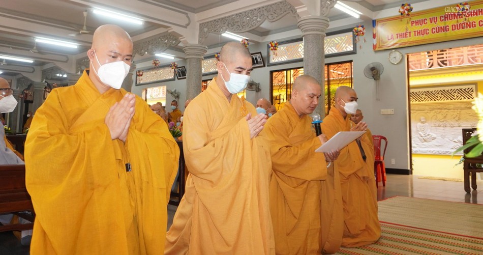 Chư tôn đức cung an chức sự trường hạ Chư tôn đức cung an chức sự trường hạ