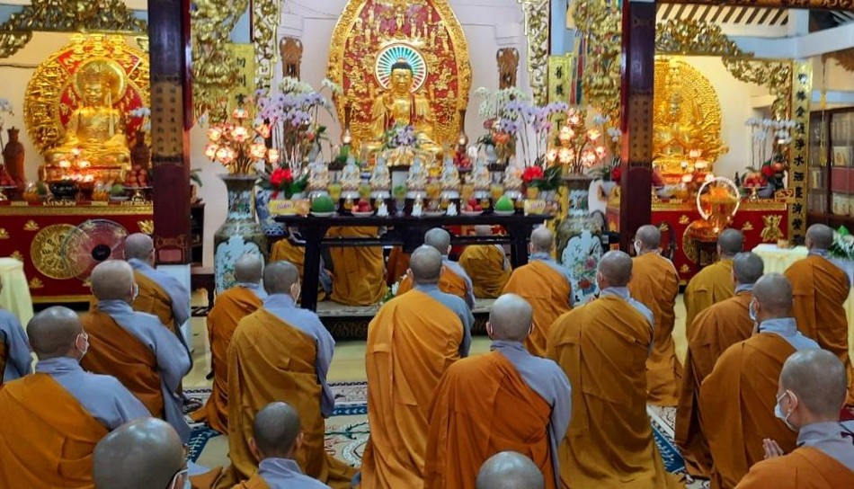 Chư Ni trong khóa lễ tác pháp an cư tại chùa Phước Hòa Chư Ni trong khóa lễ tác pháp an cư tại chùa Phước Hòa