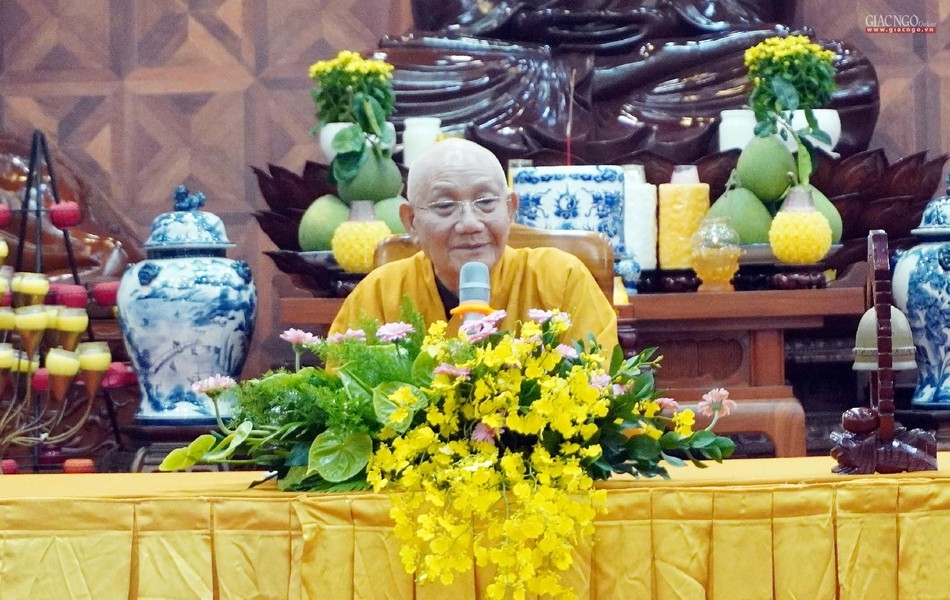 Hòa thượng Thích Minh Thông thuyết giảng về giới luật Hòa thượng Thích Minh Thông thuyết giảng về giới luật