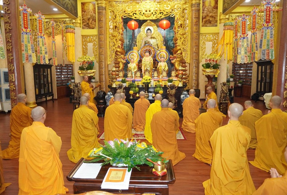 Có 80 hành giả tham dự kỳ bố-tát lần 3 tại chùa Minh Đạo Có 80 hành giả tham dự kỳ bố-tát lần 3 tại chùa Minh Đạo