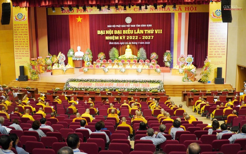 Hội trường nơi diễn ra Phiên trù bị Đại hội đại biểu Phật giáo tỉnh Bình Định nhiệm kỳ 2022-2027