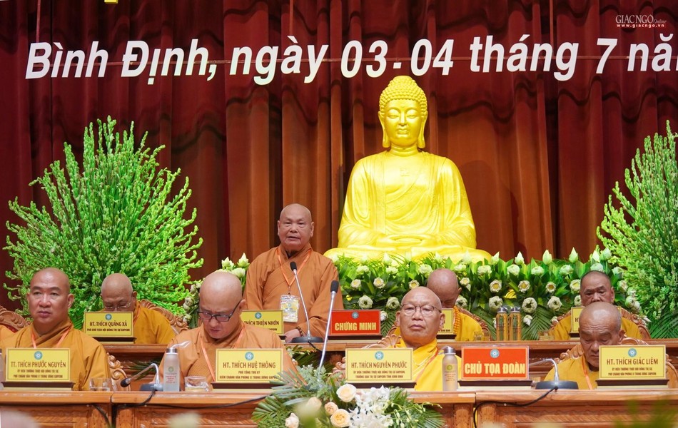 Hòa thượng Thích Thiện Nhơn phát biểu chỉ đạo