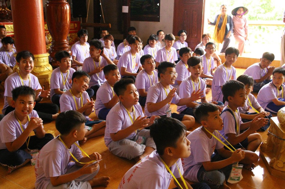 Có 120 khóa sinh tham dự Có 120 khóa sinh tham dự