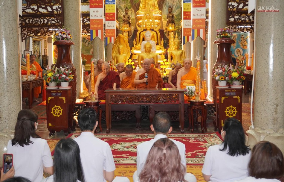 Hòa thượng Thích Thiện Tâm đạo từ chứng minh Hòa thượng Thích Thiện Tâm đạo từ chứng minh