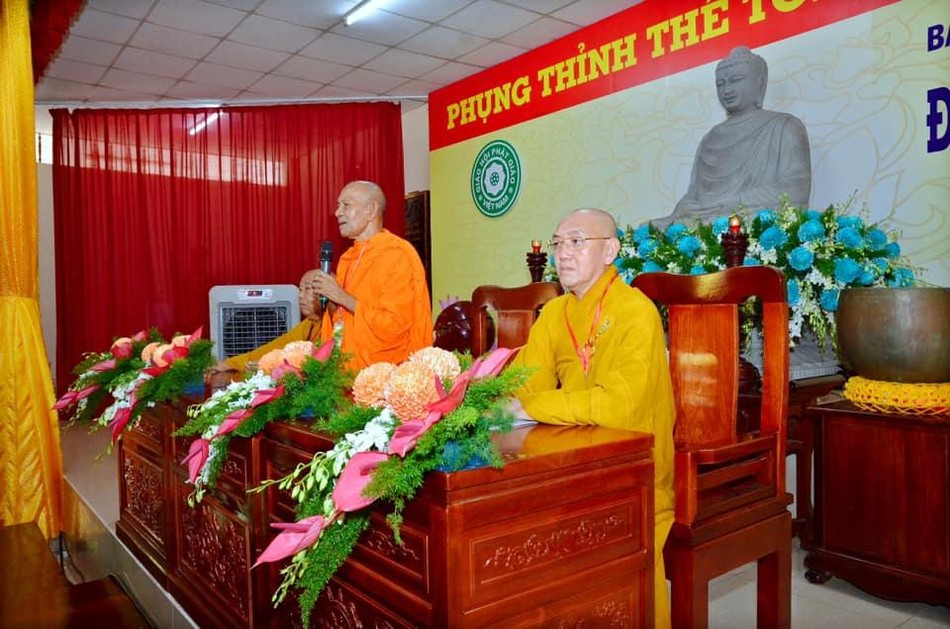 Hòa thượng Đào Như ban đạo từ sách tấn đến giới tử