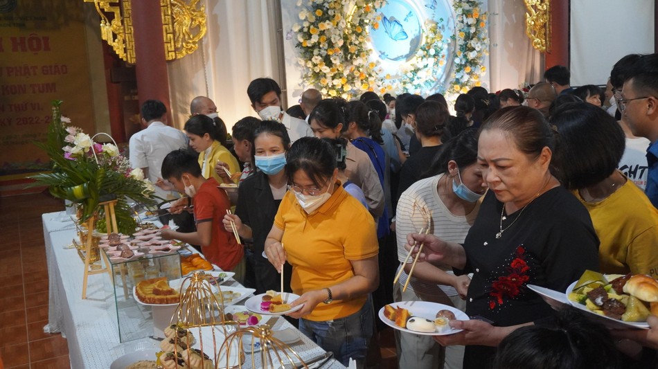 Phật tử tham dự Phật tử tham dự