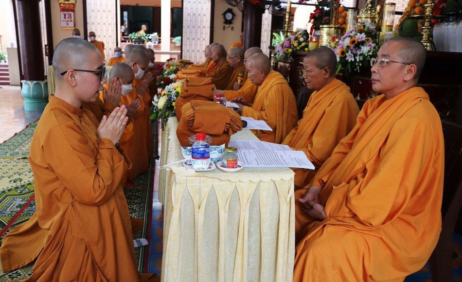 Trang nghiêm thọ giới pháp Trang nghiêm thọ giới pháp