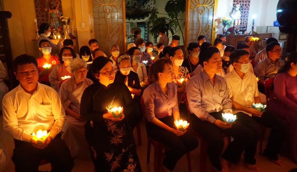 Đại diện chính quyền tham dự lễ