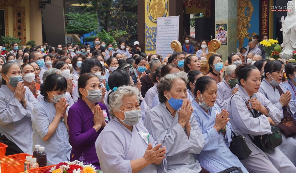 Phật tử tham dự Phật tử tham dự
