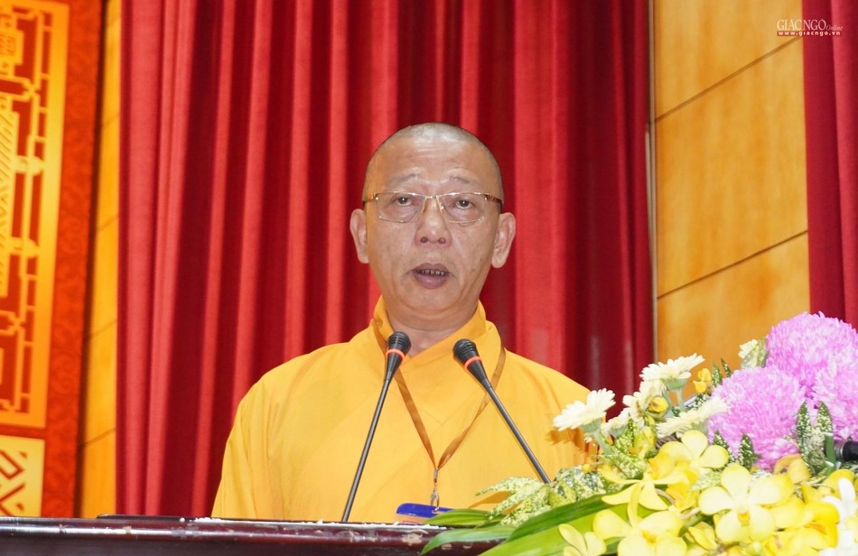 Thượng tọa Thích Quảng Tuấn phát biểu khai mạc Thượng tọa Thích Quảng Tuấn phát biểu khai mạc