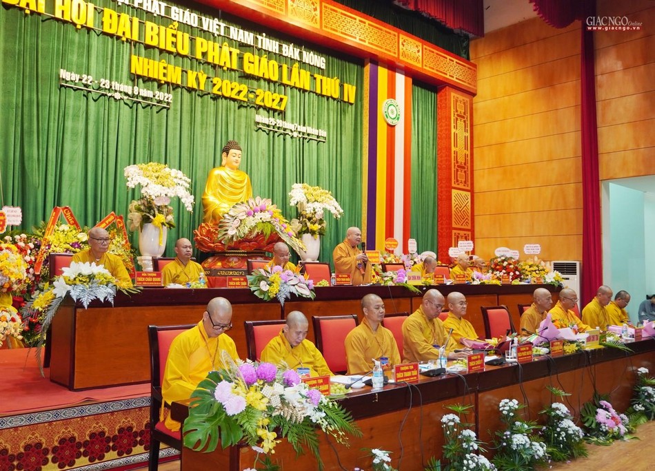 Hòa thượng Thích Thiện Nhơn phát biểu chỉ đạo Hòa thượng Thích Thiện Nhơn phát biểu chỉ đạo