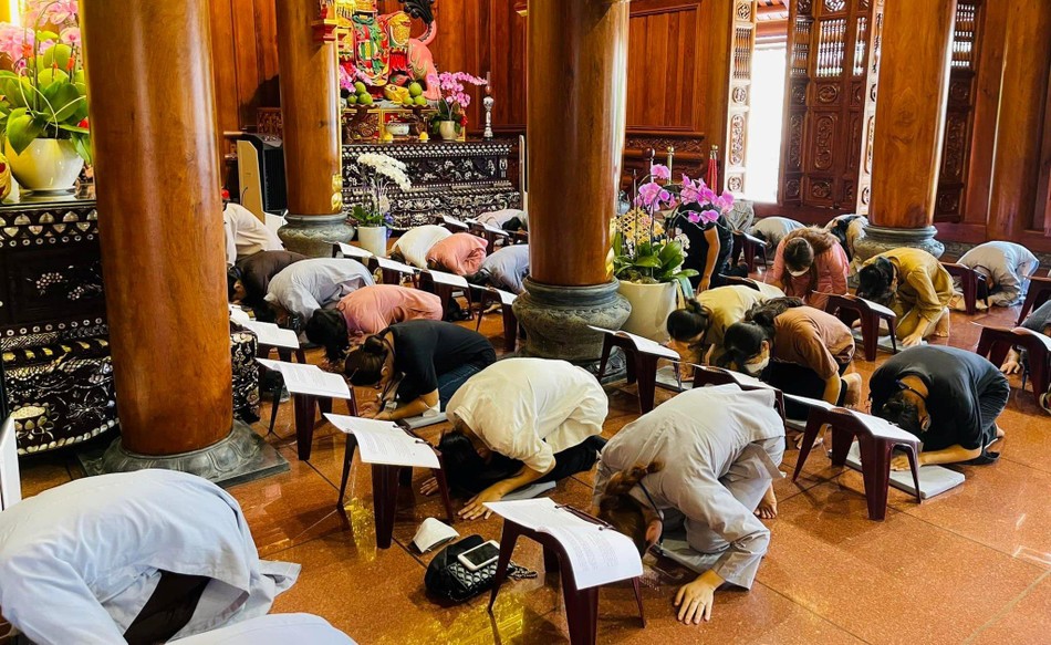 Đảnh lễ Tam bảo Đảnh lễ Tam bảo