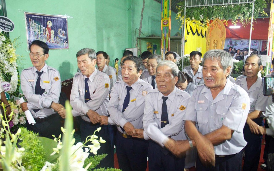 Phân ban Gia đình Phật tử TP.HCM tổ chức lễ tưởng niệm và Dây thân ái tiễn biệt người huynh trưởng áo lam khả kính - Ảnh:GĐPT TP.HCM
