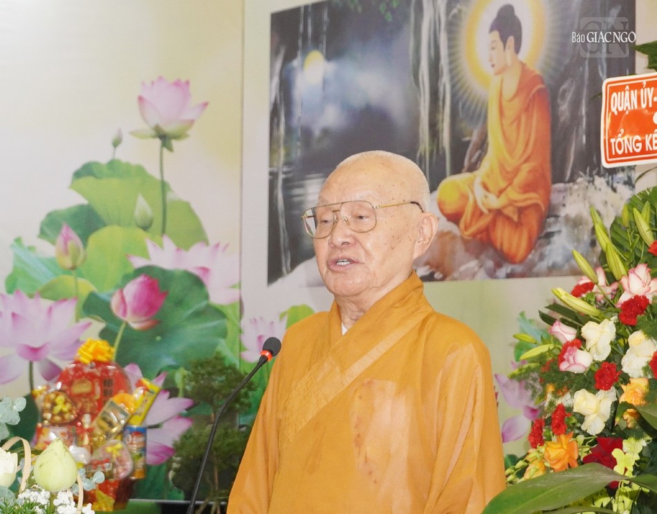 Hòa thượng Thích Giác Thuận sách tấn đến Tăng Ni Hòa thượng Thích Giác Thuận sách tấn đến Tăng Ni