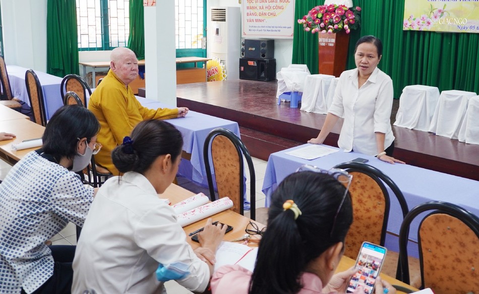 Bà Lê Thị Thu Vân triển khai chương trình Bà Lê Thị Thu Vân triển khai chương trình