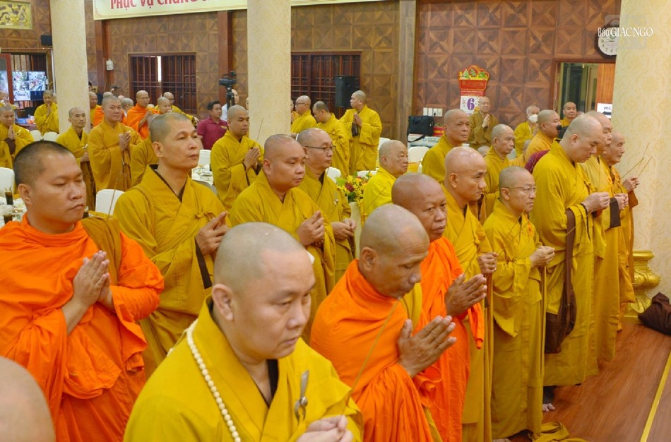 Chư tôn đức Phật giáo TP.HCM và các tỉnh thành, thành kính tưởng niệm Chư tôn đức Phật giáo TP.HCM và các tỉnh thành, thành kính tưởng niệm