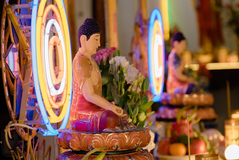 Tôn tượng Đức Phật Dược Sư Tôn tượng Đức Phật Dược Sư