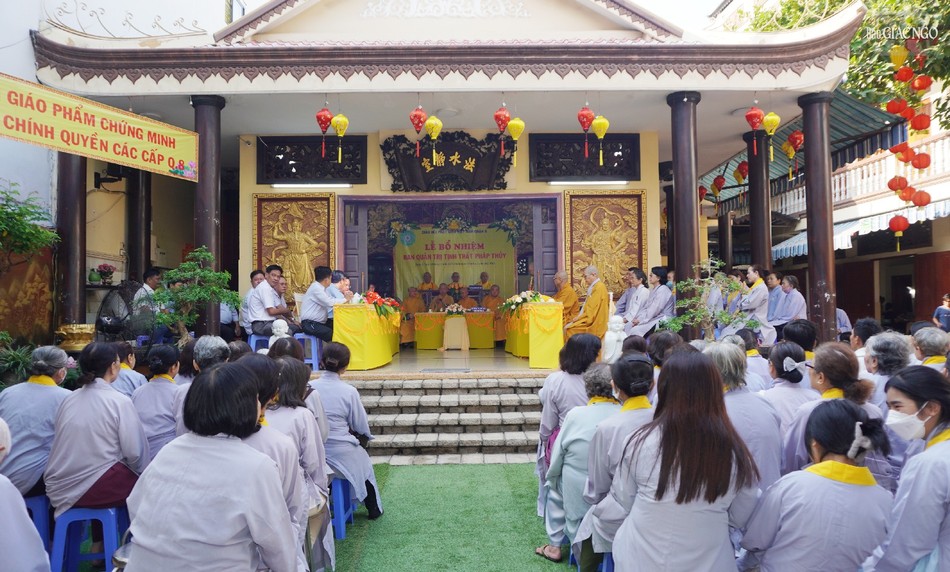 Quang cảnh lễ công bố, trao quyết định chuẩn y nhân sự Ban Quản trị tịnh thất Pháp Thủy Quang cảnh lễ công bố, trao quyết định chuẩn y nhân sự Ban Quản trị tịnh thất Pháp Thủy