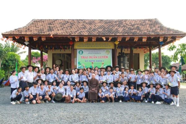 Lưu niệm cùng Đại đức Thích An Đạt tại Tu viện Liễu Quán Lưu niệm cùng Đại đức Thích An Đạt tại Tu viện Liễu Quán