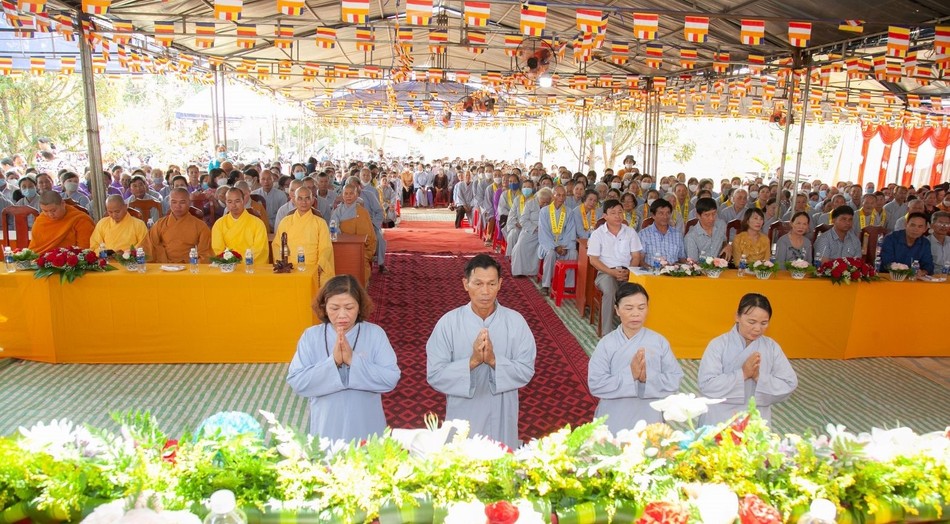 Đại diện đạo tràng Từ Nghiêm phát nguyện Đại diện đạo tràng Từ Nghiêm phát nguyện