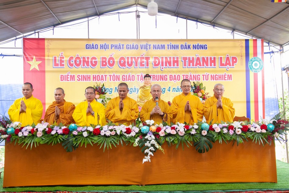 Chư vị lãnh đạo Ban Trị sự GHPGVN tỉnh Đắk Nông và huyện Krông Nô Chư vị lãnh đạo Ban Trị sự GHPGVN tỉnh Đắk Nông và huyện Krông Nô