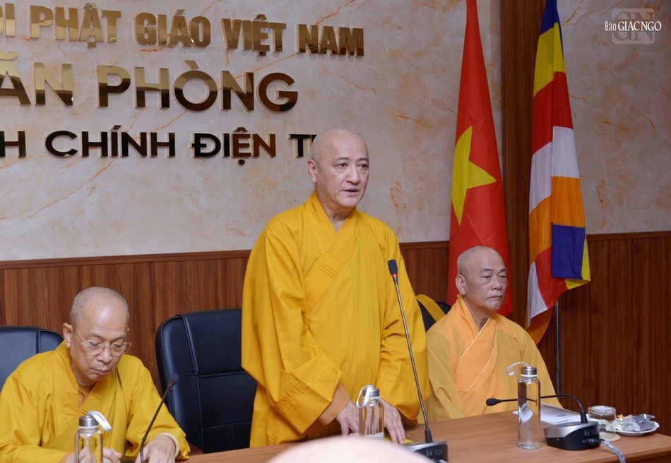 Hòa thượng Thích Huệ Thông phát biểu khai mạc Hòa thượng Thích Huệ Thông phát biểu khai mạc