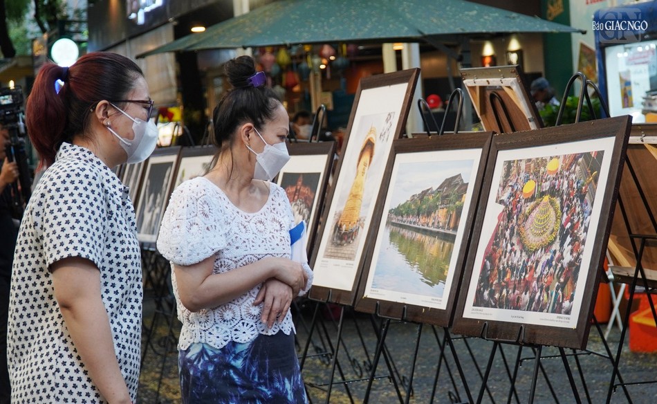 Hình ảnh Phật giáo nhiều vùng miền thu hút sự quan tâm của người xem