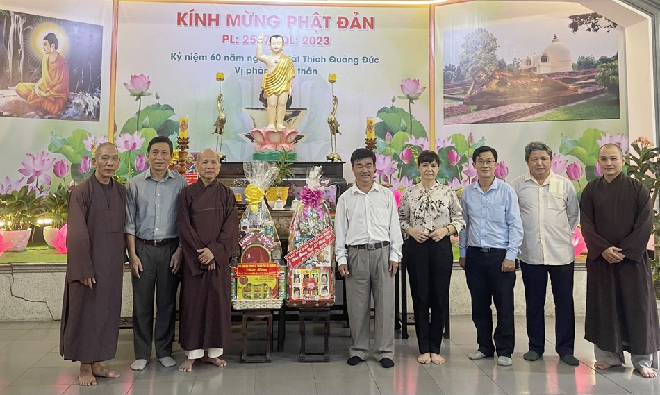 Đoàn Ban Tôn giáo TP thăm chúc mừng Phật đản đến Ban Trị sự GHPGVN Q.Gò Vấp chiều 25-5-2023 Đoàn Ban Tôn giáo TP thăm chúc mừng Phật đản đến Ban Trị sự GHPGVN Q.Gò Vấp chiều 25-5-2023