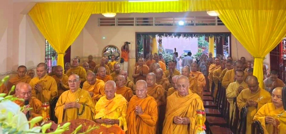 Chư tôn giáo phẩm tưởng niệm Chư tôn giáo phẩm tưởng niệm