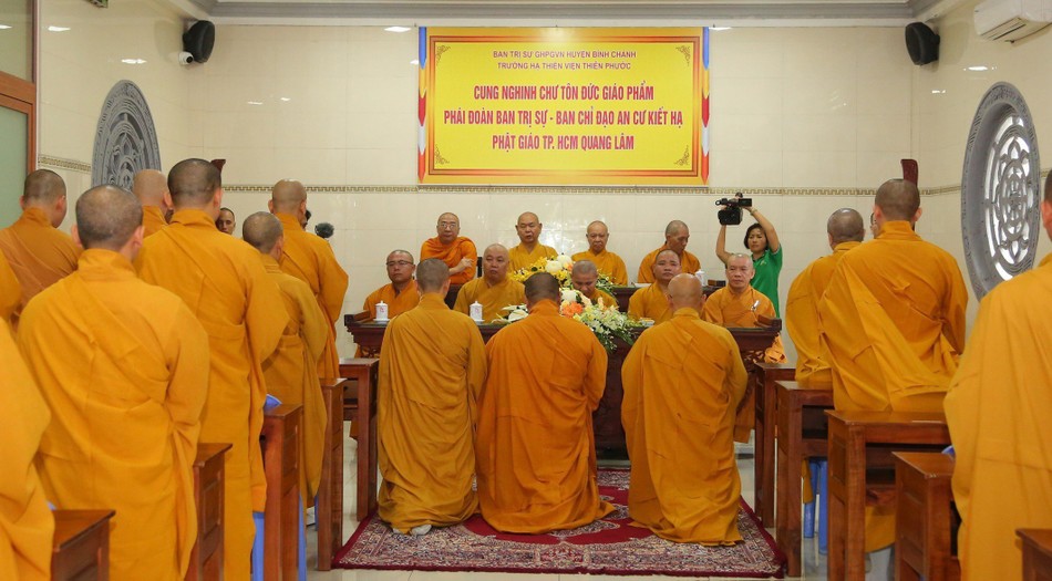 Hành giả thiền viện Thiên Phước báo cáo chương trình tu học ba tháng an cư