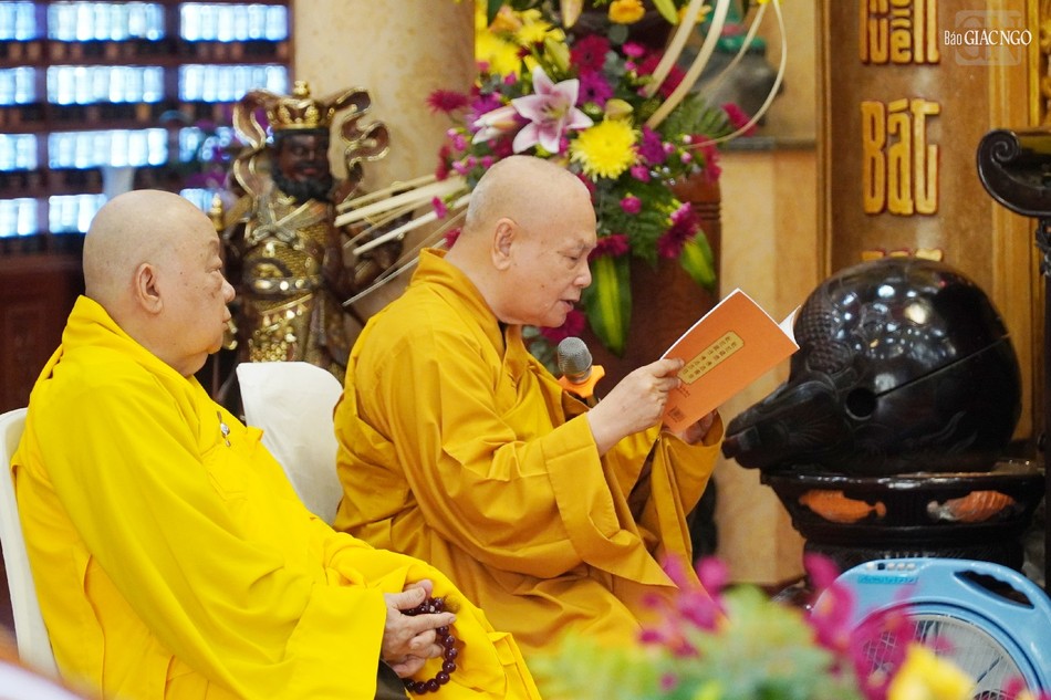 Hòa thượng Chủ tịch Hội đồng Trị sự, Thiền chủ kiêm Giám luật trường hạ Hòa thượng Chủ tịch Hội đồng Trị sự, Thiền chủ kiêm Giám luật trường hạ