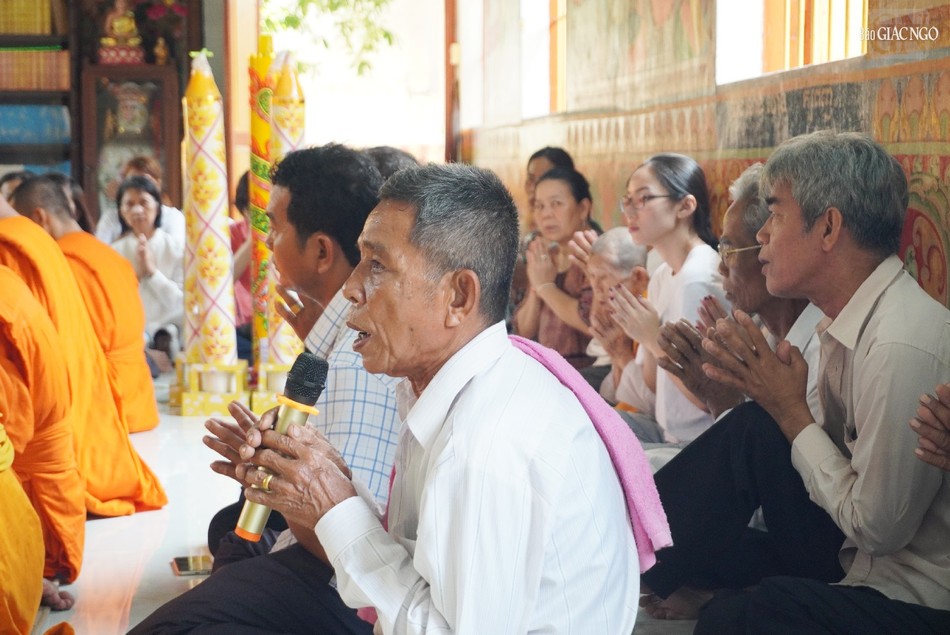 Trang nghiêm khóa lễ Trang nghiêm khóa lễ