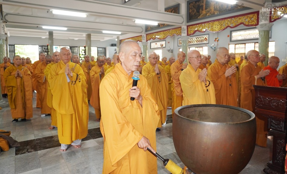 Thượng tọa Thích Giác Trí, Hóa chủ trường hạ chùa Huỳnh Kim Thượng tọa Thích Giác Trí, Hóa chủ trường hạ chùa Huỳnh Kim