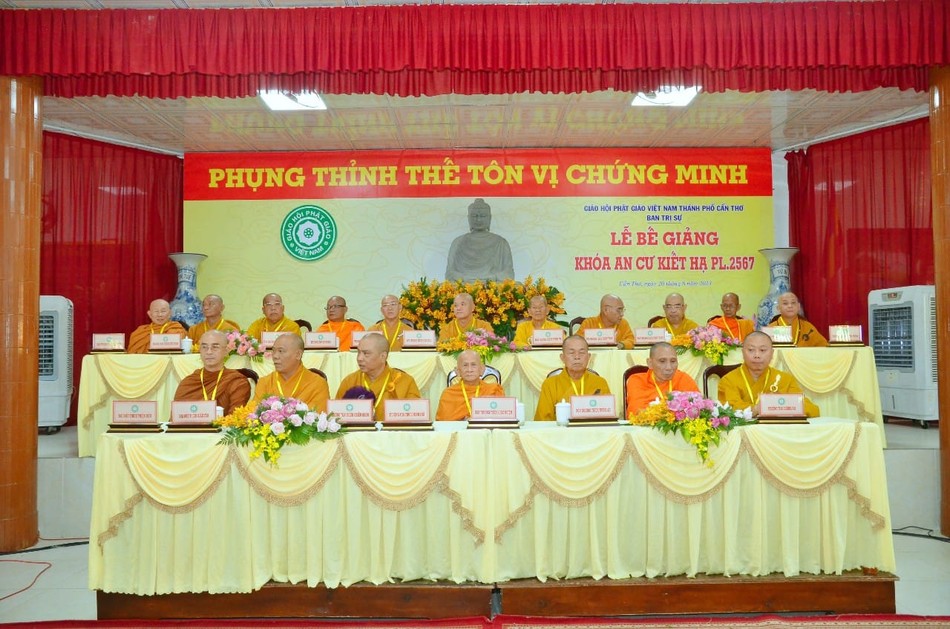 Chư tôn đức chứng minh Chư tôn đức chứng minh