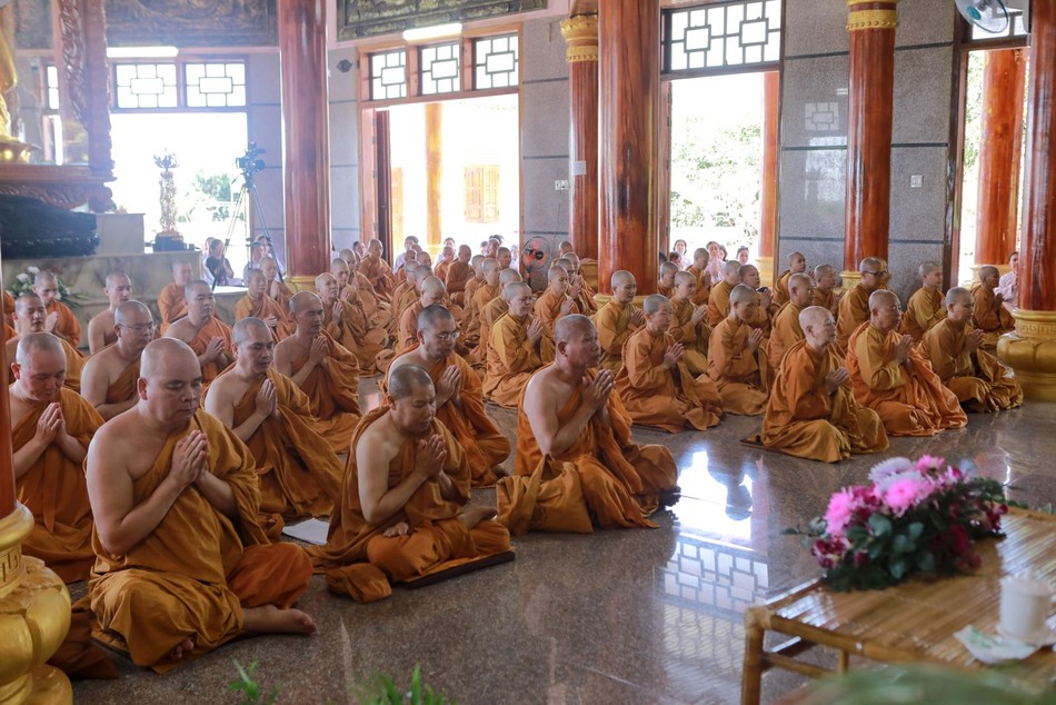 Chư Tăng Ni Giáo đoàn III - Hệ phái Khất sĩ Chư Tăng Ni Giáo đoàn III - Hệ phái Khất sĩ