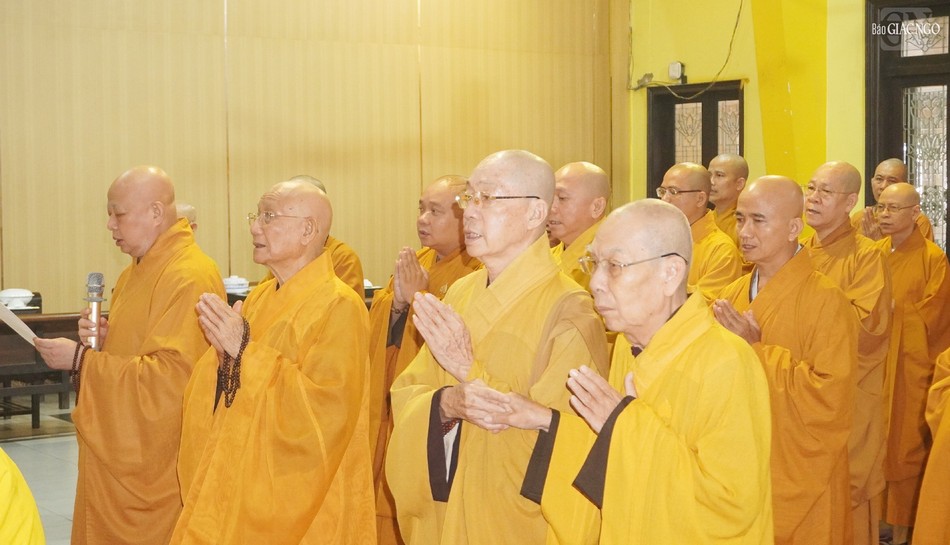 Hòa thượng Yoshimizu Daichi là một trong những ân nhân, vị giáo phẩm nhiệt thành đỡ đầu, tạo nhiều thuận duyên cho Tăng Ni Việt Nam học tập và hành đạo tại Nhật Hòa thượng Yoshimizu Daichi là một trong những ân nhân, vị giáo phẩm nhiệt thành đỡ đầu, tạo nhiều thuận duyên cho Tăng Ni Việt Nam học tập và hành đạo tại Nhật