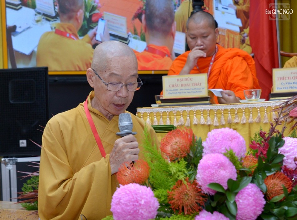 Hòa thượng Thích Hiển Đức, Phó ban kiêm Chánh Thư ký Ban Pháp chế T.Ư báo cáo tóm tắt công tác tổ chức khóa bồi dưỡng Hòa thượng Thích Hiển Đức, Phó ban kiêm Chánh Thư ký Ban Pháp chế T.Ư báo cáo tóm tắt công tác tổ chức khóa bồi dưỡng