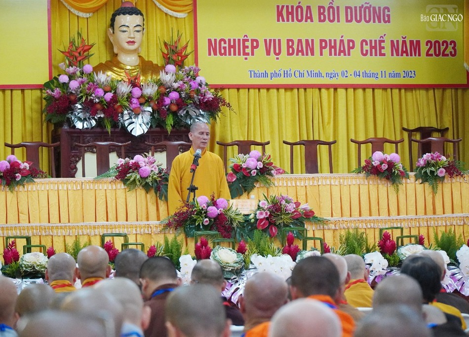Hòa thượng Thích Thiện Thống triển khai Quy chế Ban Tăng sự T.Ư