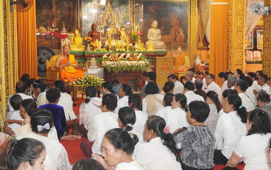 Đại đức Châu Hoài Thái nói về ý nghĩa dâng y Kathina