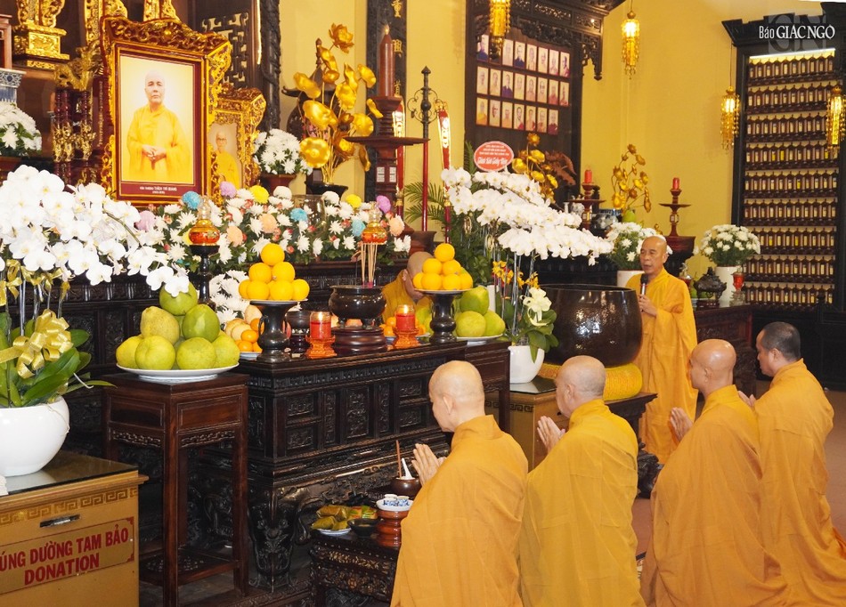 Trang nghiêm khóa lễ tưởng niệm 4 năm ngày Đại lão Hòa thượng Thích Trí Quang viên tịch