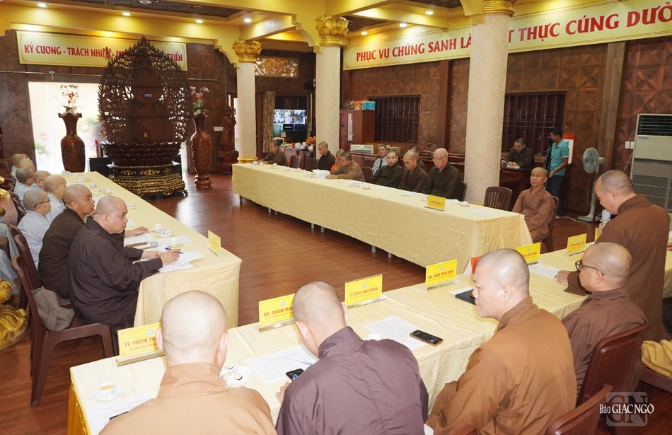 Phiên họp diễn ra tại chùa Minh Đạo, Q.3, TP.HCM Phiên họp diễn ra tại chùa Minh Đạo, Q.3, TP.HCM