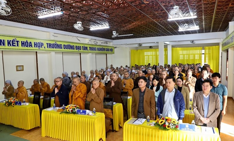Chư Tăng Ni, đại biểu tham dự hội nghị Chư Tăng Ni, đại biểu tham dự hội nghị